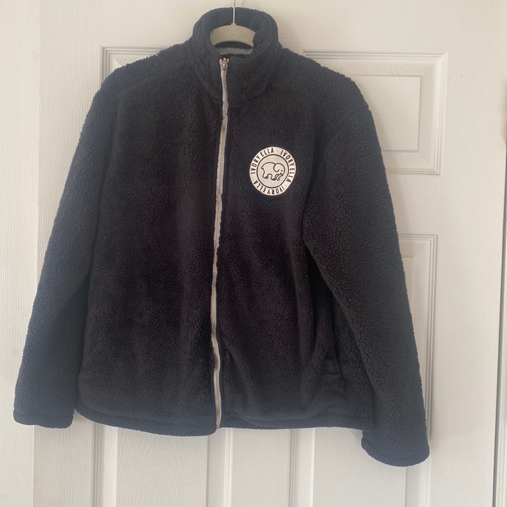 Women’s size S Ivory Ella fleece jacket